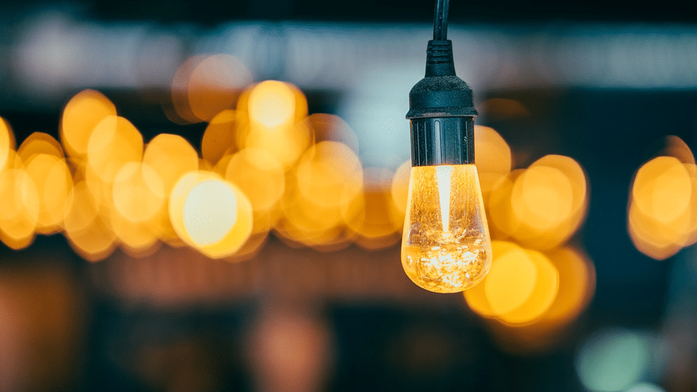 Warm-white LED filament bulbs
